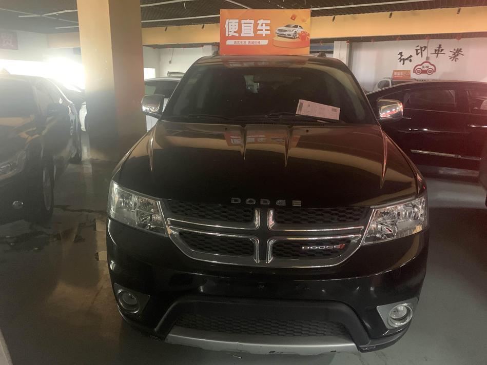 r1024649-dodge-journey-2015_0