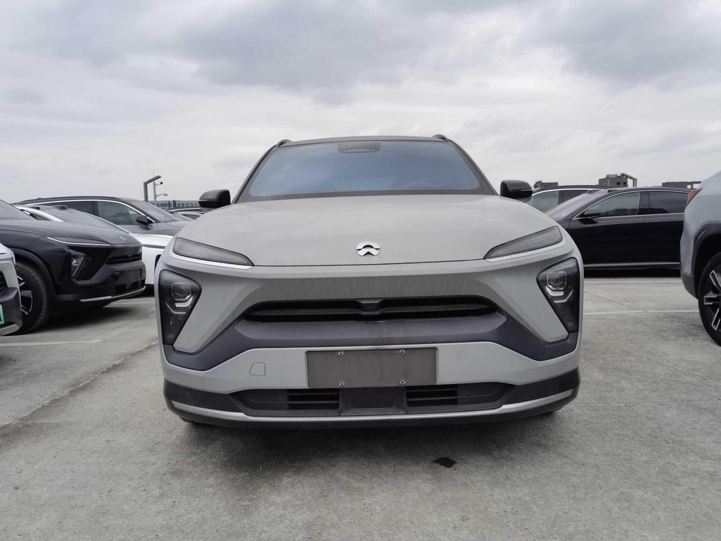 NIO NIO ES6 в цвете и кузовом – это идеальный выбор среди китайских автомобилей. Доступная цена и надежность гарантированы.