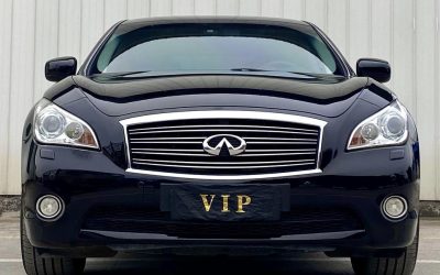 Audi Audi A8 в цвете и кузовом – это идеальный выбор среди китайских автомобилей. Доступная цена и надежность гарантированы.