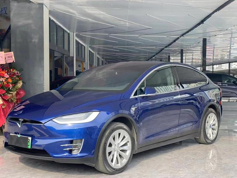 Tesla Tesla Model X в цвете и кузовом – это идеальный выбор среди китайских автомобилей. Доступная цена и надежность гарантированы.