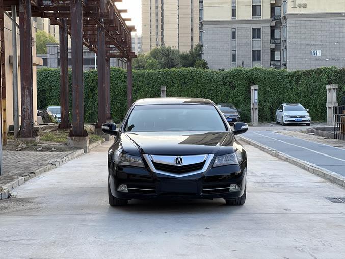 Acura Acura RL в цвете и кузовом – это идеальный выбор среди китайских автомобилей. Доступная цена и надежность гарантированы.