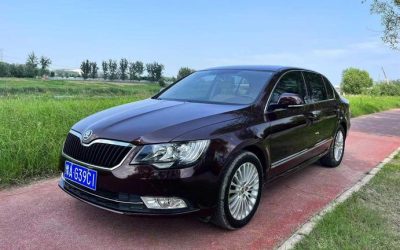 Audi Audi A8 в цвете и кузовом – это идеальный выбор среди китайских автомобилей. Доступная цена и надежность гарантированы.