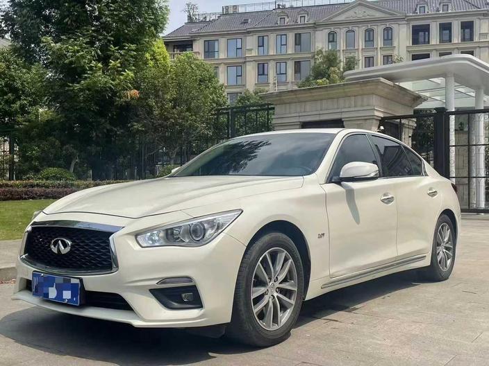 Infiniti Infiniti Q50L в цвете и кузовом – это идеальный выбор среди китайских автомобилей. Доступная цена и надежность гарантированы.