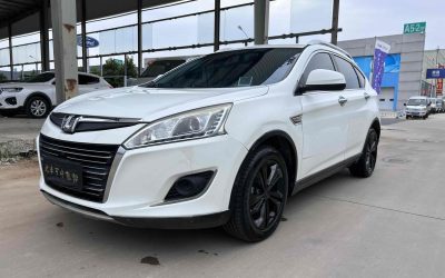 r1024906-luxgen-u6-suv-2015_0