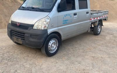 r210581-wuling-rongguang-light-truck-2016_1