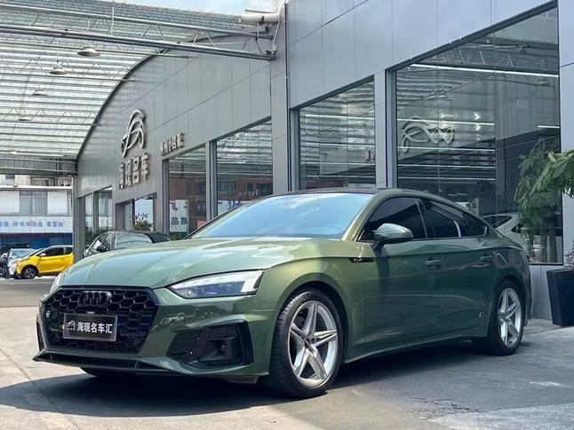 Audi Audi A5 в цвете и кузовом – это идеальный выбор среди китайских автомобилей. Доступная цена и надежность гарантированы.