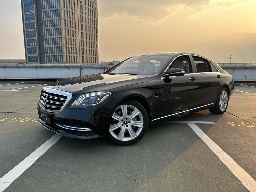 Mercedes-Benz Mercedes-Benz S-Class в цвете и кузовом – это идеальный выбор среди китайских автомобилей. Доступная цена и надежность гарантированы.