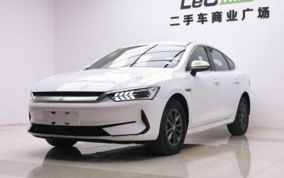 BYD BYD Song L DM-i в цвете и кузовом – это идеальный выбор среди китайских автомобилей. Доступная цена и надежность гарантированы.