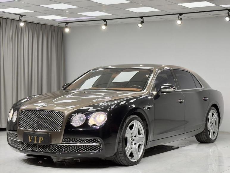 Bentley Bentley Flying Spur в цвете и кузовом – это идеальный выбор среди китайских автомобилей. Доступная цена и надежность гарантированы.