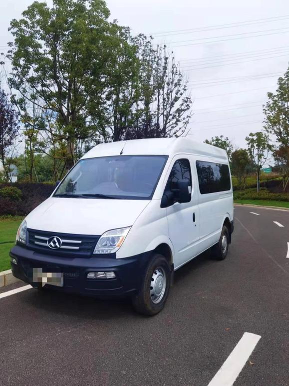 SAIC MAXUS SAIC MAXUS Xintu V80 в цвете и кузовом – это идеальный выбор среди китайских автомобилей. Доступная цена и надежность гарантированы.