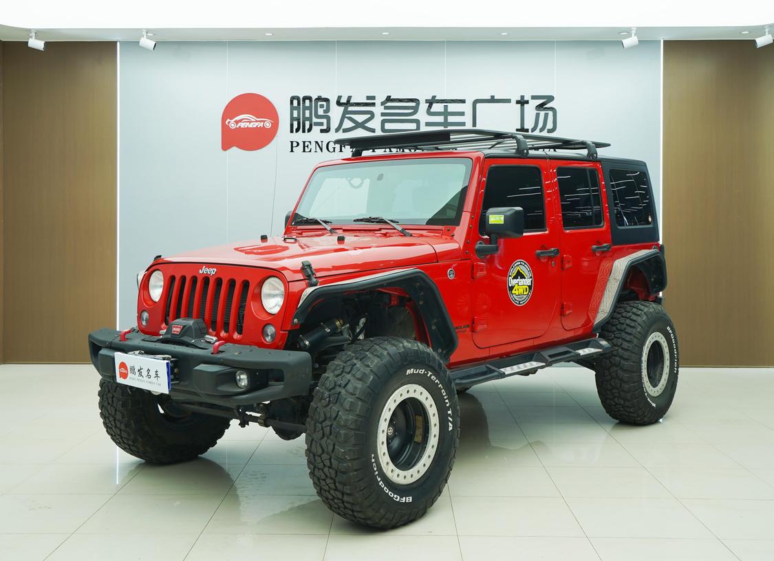 Jeep Jeep Wrangler в цвете и кузовом – это идеальный выбор среди китайских автомобилей. Доступная цена и надежность гарантированы.
