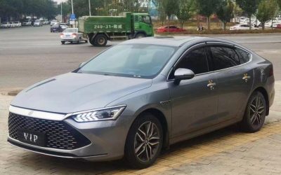 BYD BYD Song L DM-i в цвете и кузовом – это идеальный выбор среди китайских автомобилей. Доступная цена и надежность гарантированы.