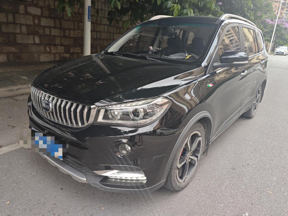 SWM SWM X7 в цвете и кузовом – это идеальный выбор среди китайских автомобилей. Доступная цена и надежность гарантированы.