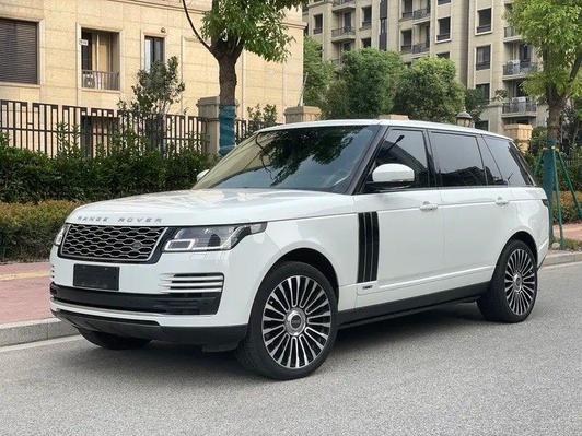 Land Rover Land Rover Range Rover в цвете и кузовом – это идеальный выбор среди китайских автомобилей. Доступная цена и надежность гарантированы.