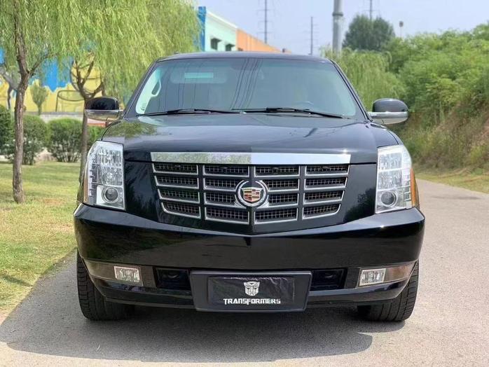 Cadillac Escalade в цвете и кузовом – это идеальный выбор среди китайских автомобилей. Доступная цена и надежность гарантированы.