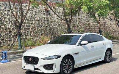 Audi Audi A8 в цвете и кузовом – это идеальный выбор среди китайских автомобилей. Доступная цена и надежность гарантированы.