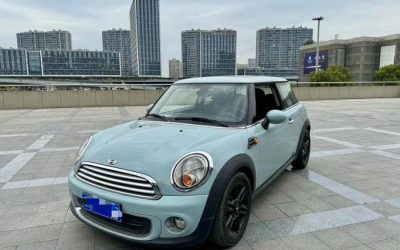 MINI MINI COUNTRYMAN в цвете и кузовом – это идеальный выбор среди китайских автомобилей. Доступная цена и надежность гарантированы.