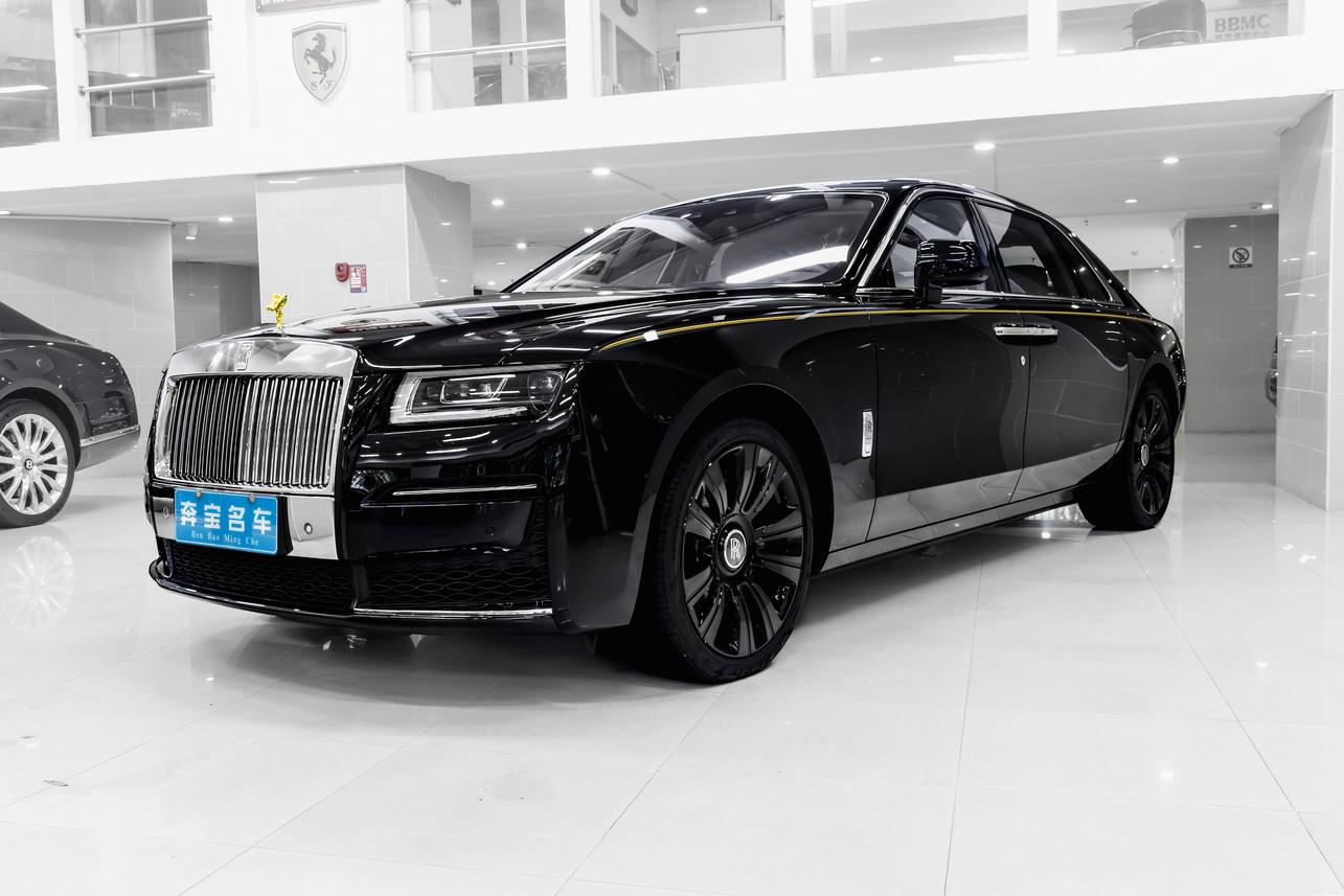 Rolls-Royce Rolls-Royce Ghost в цвете и кузовом – это идеальный выбор среди китайских автомобилей. Доступная цена и надежность гарантированы.