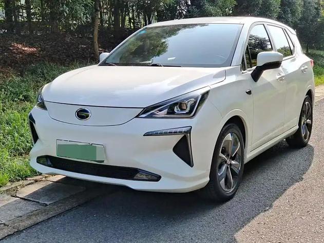 GAC GAC Group Qizhi EV в цвете и кузовом – это идеальный выбор среди китайских автомобилей. Доступная цена и надежность гарантированы.