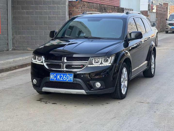 Dodge Dodge Journey в цвете и кузовом – это идеальный выбор среди китайских автомобилей. Доступная цена и надежность гарантированы.