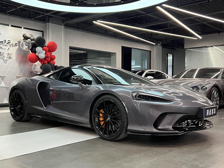 Mclaren McLaren GT в цвете и кузовом – это идеальный выбор среди китайских автомобилей. Доступная цена и надежность гарантированы.