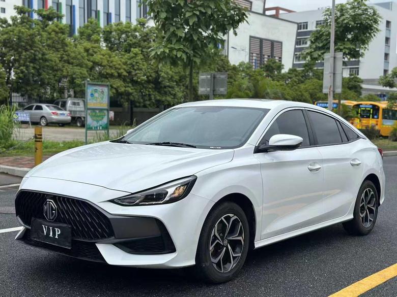 MG MG 5 в цвете и кузовом – это идеальный выбор среди китайских автомобилей. Доступная цена и надежность гарантированы.