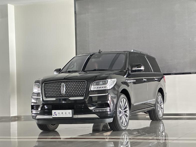 Lincoln Lincoln Navigator в цвете и кузовом – это идеальный выбор среди китайских автомобилей. Доступная цена и надежность гарантированы.