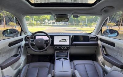 Audi Audi A8 в цвете и кузовом – это идеальный выбор среди китайских автомобилей. Доступная цена и надежность гарантированы.