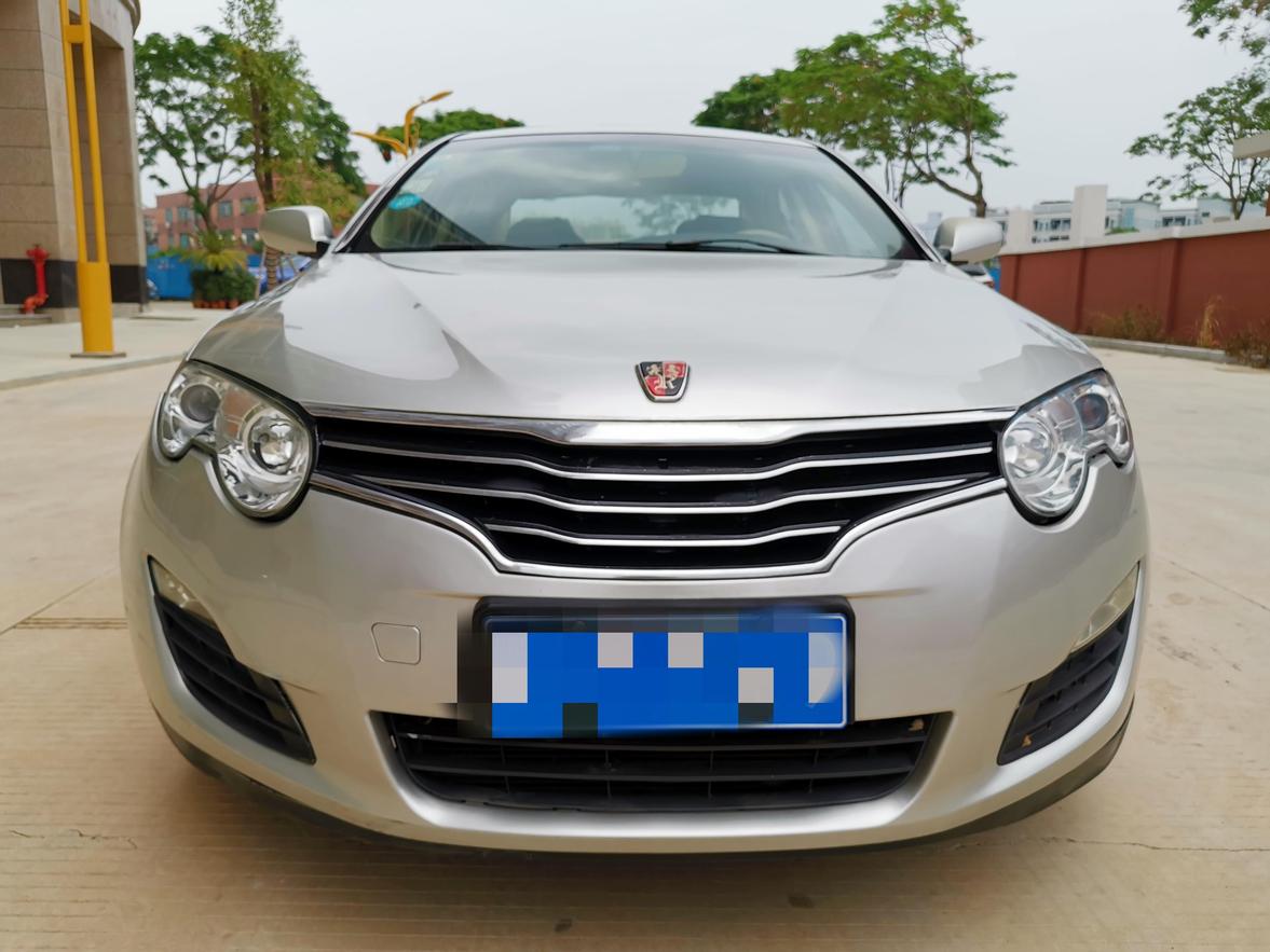 Roewe Roewe 550 в цвете и кузовом – это идеальный выбор среди китайских автомобилей. Доступная цена и надежность гарантированы.