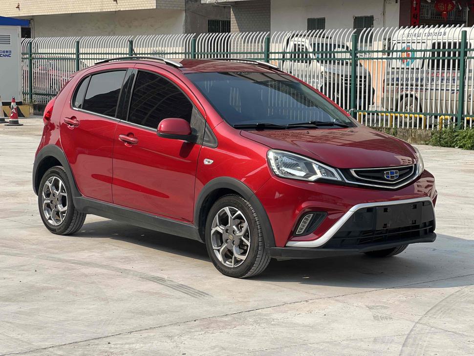 Geely Geely Yuanjing X1 в цвете и кузовом – это идеальный выбор среди китайских автомобилей. Доступная цена и надежность гарантированы.
