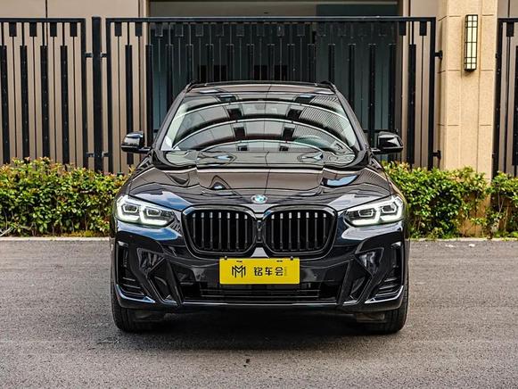BMW BMW X3 в цвете и кузовом – это идеальный выбор среди китайских автомобилей. Доступная цена и надежность гарантированы.