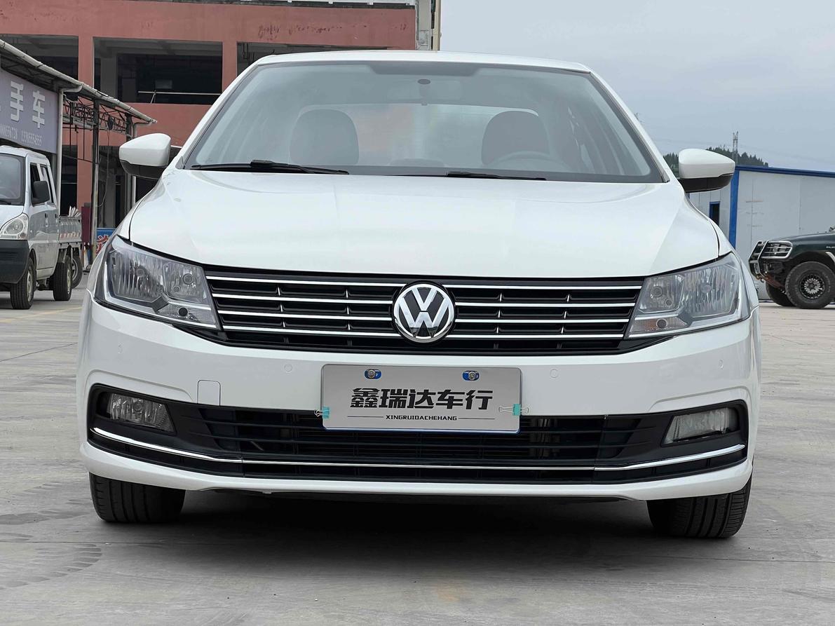 Volkswagen Volkswagen Lavida в цвете и кузовом – это идеальный выбор среди китайских автомобилей. Доступная цена и надежность гарантированы.