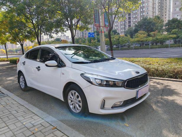 Kia Kia K3 в цвете и кузовом – это идеальный выбор среди китайских автомобилей. Доступная цена и надежность гарантированы.