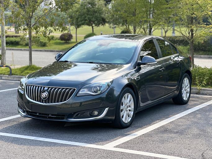 Buick Buick Regal в цвете и кузовом – это идеальный выбор среди китайских автомобилей. Доступная цена и надежность гарантированы.