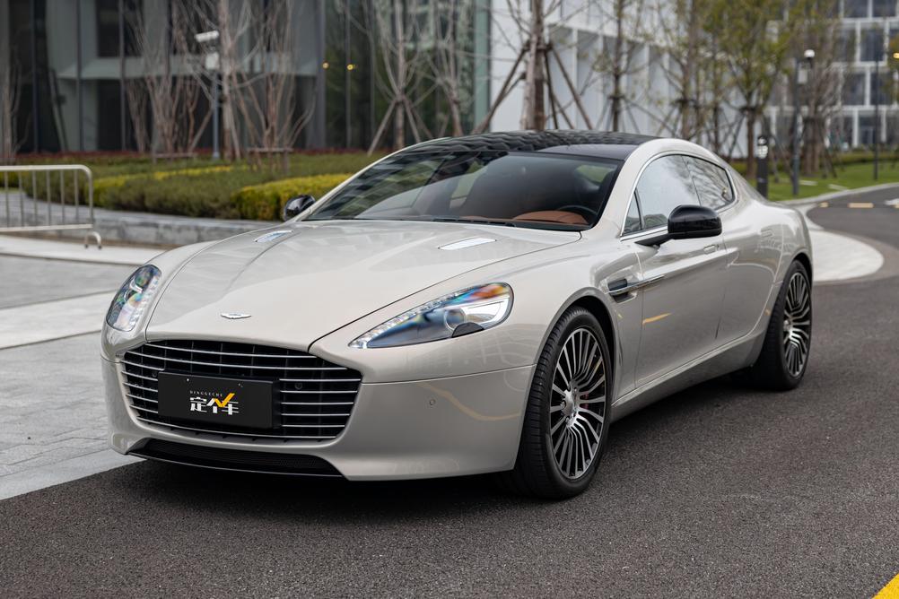 Aston Martin Aston Martin Rapide в цвете и кузовом – это идеальный выбор среди китайских автомобилей. Доступная цена и надежность гарантированы.