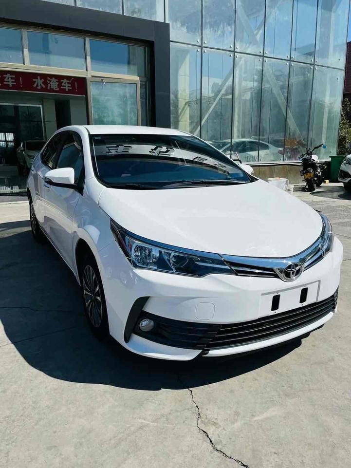 Toyota Toyota Corolla в цвете и кузовом – это идеальный выбор среди китайских автомобилей. Доступная цена и надежность гарантированы.