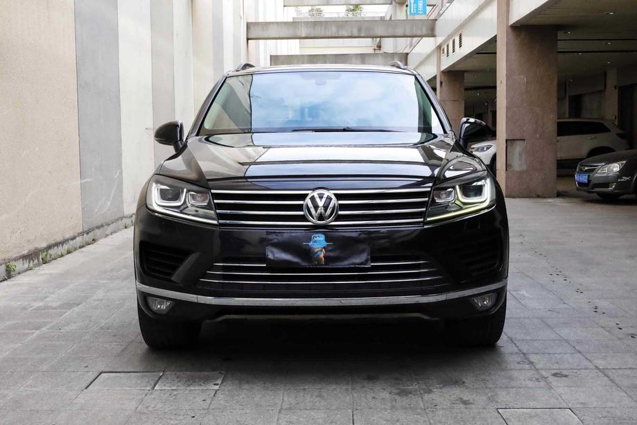 Volkswagen Volkswagen Touareg в цвете и кузовом – это идеальный выбор среди китайских автомобилей. Доступная цена и надежность гарантированы.