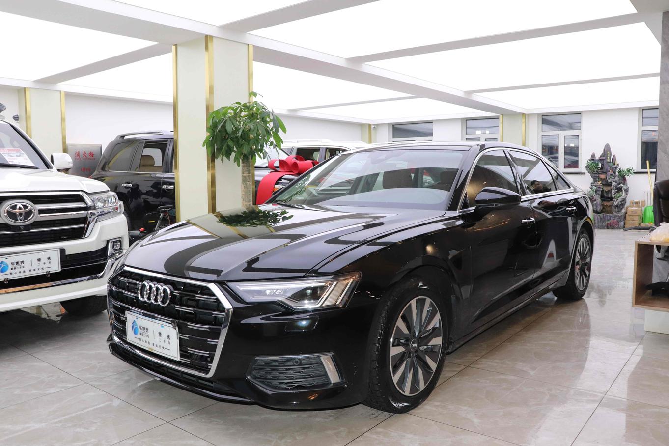 Audi Audi A6L в цвете и кузовом – это идеальный выбор среди китайских автомобилей. Доступная цена и надежность гарантированы.