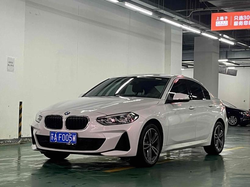 BMW BMW 1 Series в цвете и кузовом – это идеальный выбор среди китайских автомобилей. Доступная цена и надежность гарантированы.