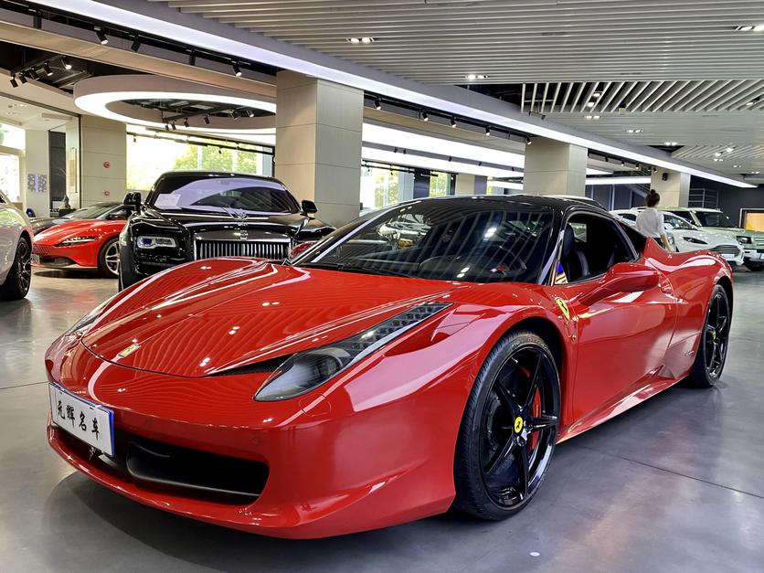 Ferrari Ferrari 458 в цвете и кузовом – это идеальный выбор среди китайских автомобилей. Доступная цена и надежность гарантированы.