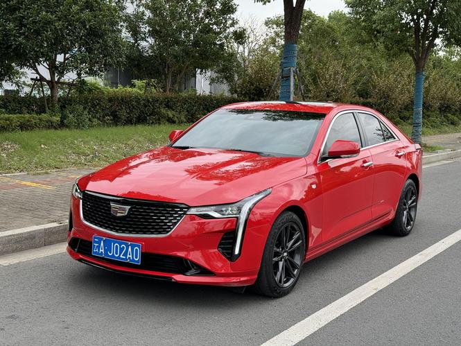 Cadillac Cadillac CT4 в цвете и кузовом – это идеальный выбор среди китайских автомобилей. Доступная цена и надежность гарантированы.