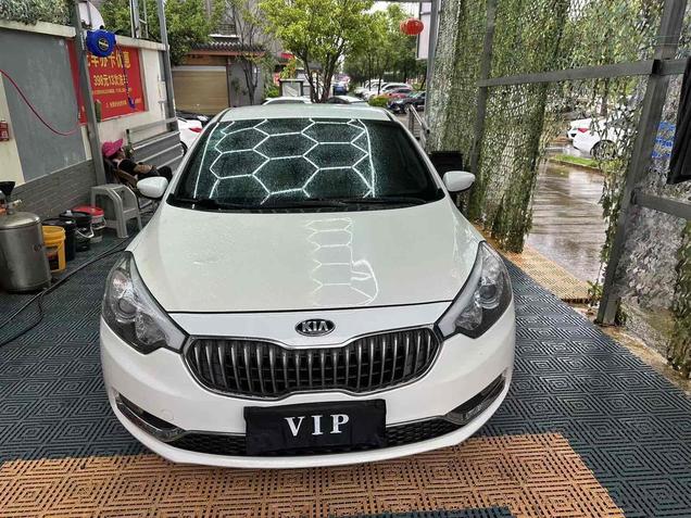 Kia Kia K3 в цвете и кузовом – это идеальный выбор среди китайских автомобилей. Доступная цена и надежность гарантированы.