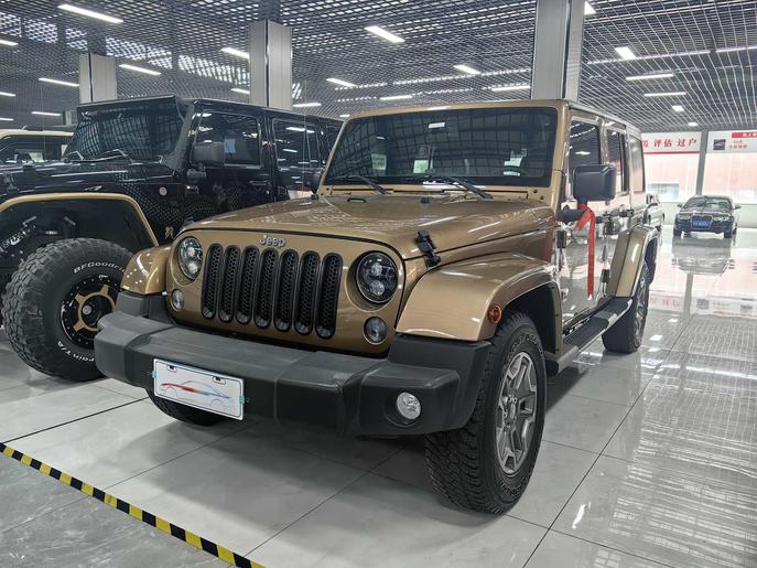 Jeep Jeep Wrangler в цвете и кузовом – это идеальный выбор среди китайских автомобилей. Доступная цена и надежность гарантированы.