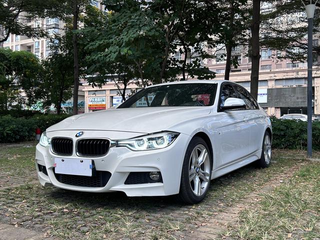 BMW BMW 3 Series в цвете и кузовом – это идеальный выбор среди китайских автомобилей. Доступная цена и надежность гарантированы.