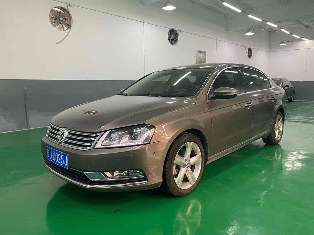 Volkswagen Volkswagen Magotan в цвете и кузовом – это идеальный выбор среди китайских автомобилей. Доступная цена и надежность гарантированы.