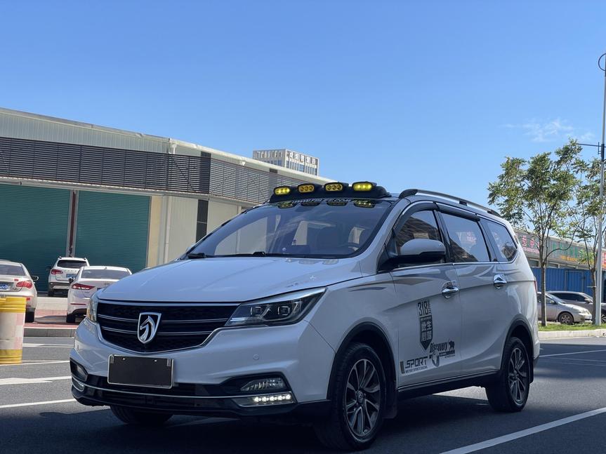 Baojun Baojun 730 в цвете и кузовом – это идеальный выбор среди китайских автомобилей. Доступная цена и надежность гарантированы.