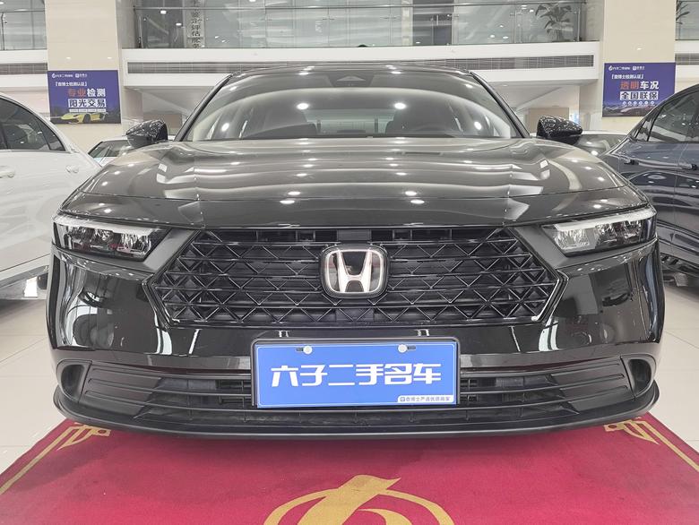 Honda Honda Accord в цвете и кузовом – это идеальный выбор среди китайских автомобилей. Доступная цена и надежность гарантированы.