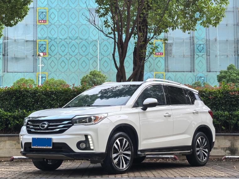 GAC Trumpchi Trumpchi GS4 в цвете и кузовом – это идеальный выбор среди китайских автомобилей. Доступная цена и надежность гарантированы.