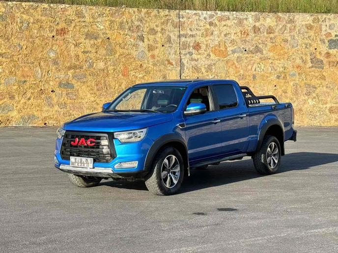 JAC JAC T8 в цвете и кузовом – это идеальный выбор среди китайских автомобилей. Доступная цена и надежность гарантированы.