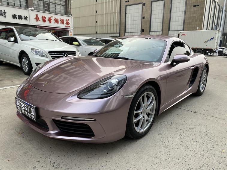 Porsche Porsche 718 в цвете и кузовом – это идеальный выбор среди китайских автомобилей. Доступная цена и надежность гарантированы.